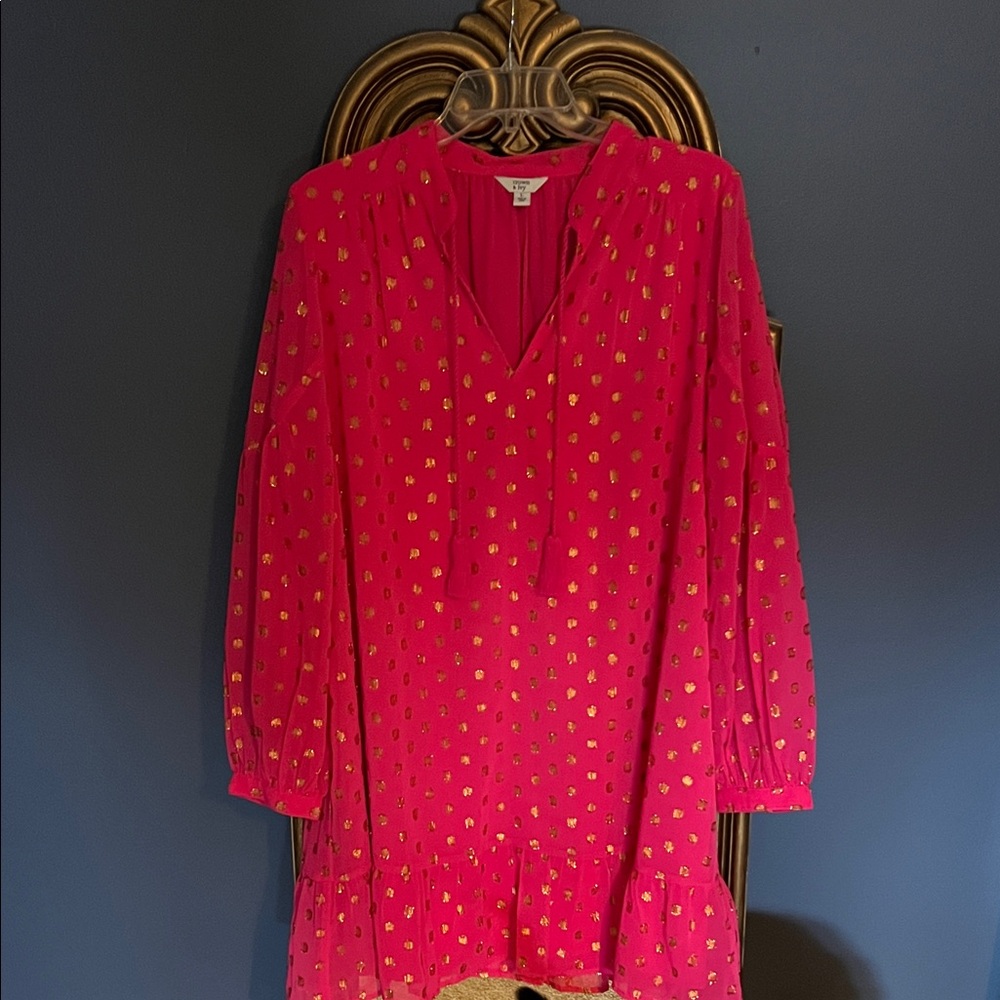 Crown & Ivy Pink Blouse with Gold Details